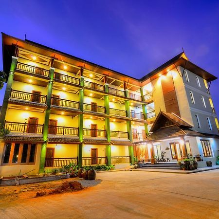 The Boon House, Khon Kaen Hotel Exterior photo
